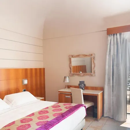 Ligure 4* 알라시오