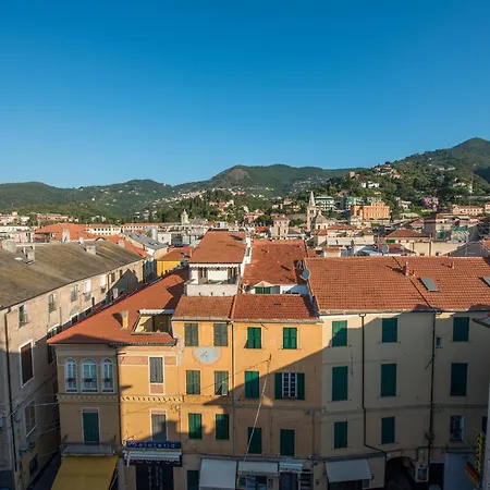 Ligure 4*