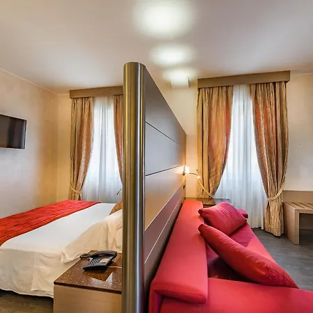 Ligure Готель 4*