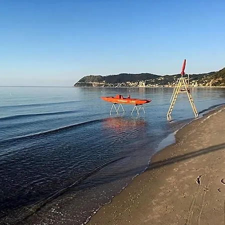Ligure Otel