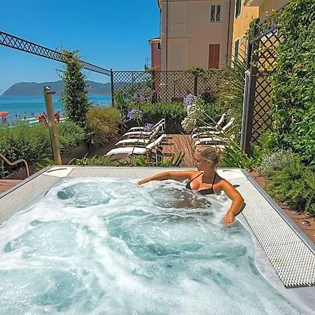 Ligure Hotel Alassio