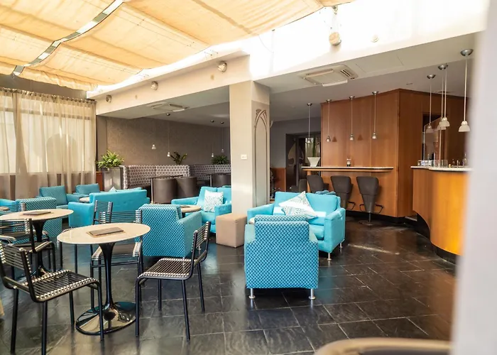 Ξενοδοχείο Ligure 4*