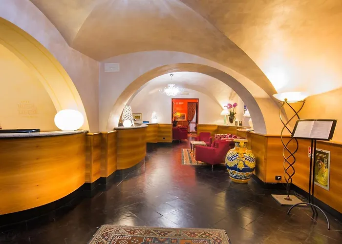 Ξενοδοχείο Ligure 4*